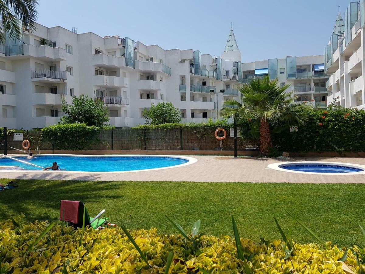 Apartamento Royal Marine Deluxe Roses Exterior photo